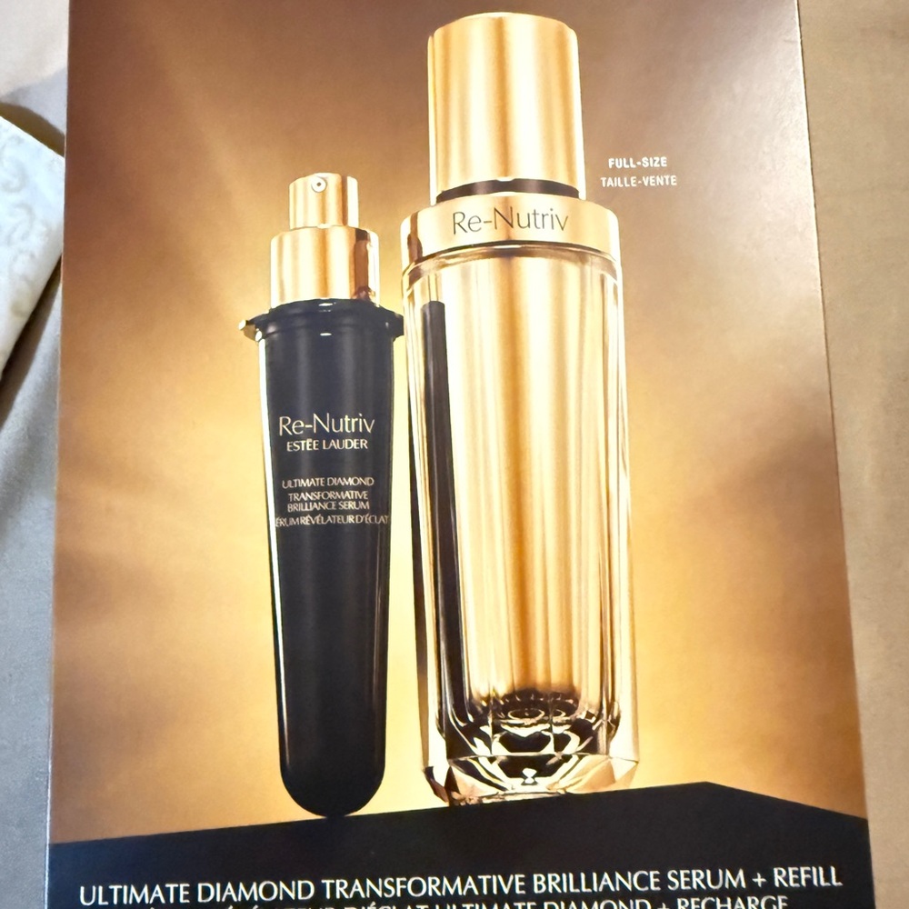 Estee Lauder Re-Nutriv serum full size plus refill  NWT 615.00 value